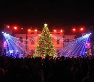 Fim de semana tem concertos de Natal e festival de forró em Santos