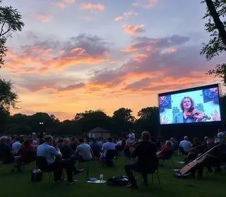 Sinfônica no Parque Valongo