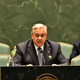 servidora vai representar Santos em sessão na ONU