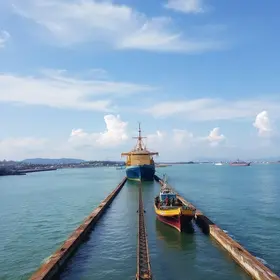 canal de acesso do Porto de Santos