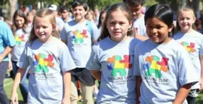 Caminhada de Conscientização do Autismo