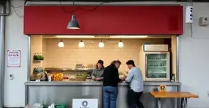 Unidade do Bom Prato em Santos