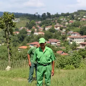 transformação de uniformes em produtos sustentáveis