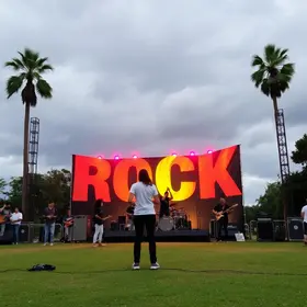 Santos Criativa Rock